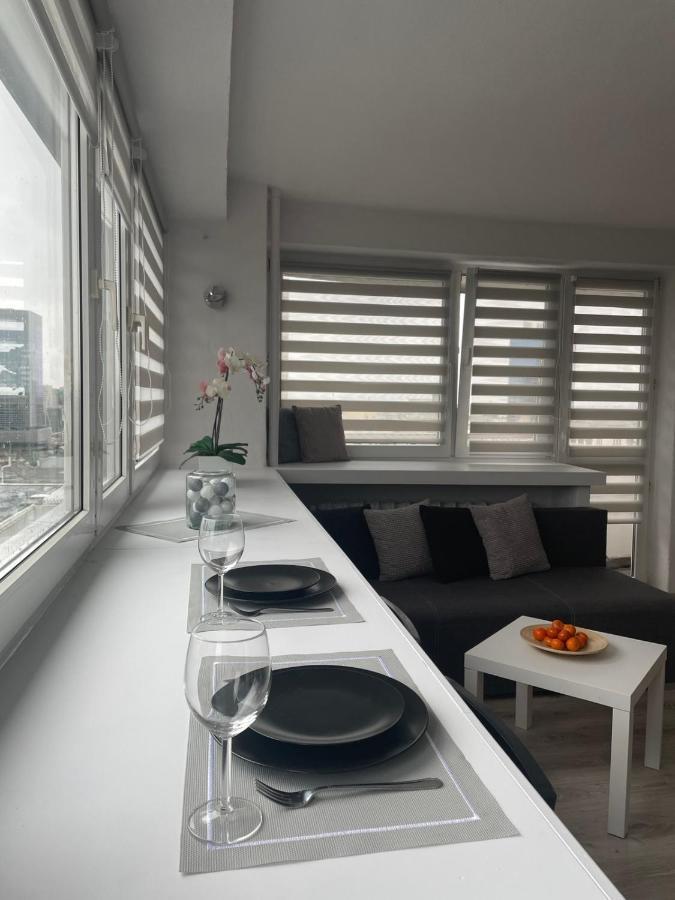 Apartamenty W Centrum Warszawy 바르샤바 외부 사진
